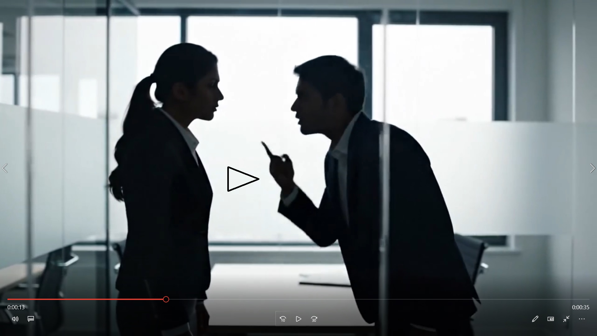 ATENCIÓN AL CLIENTE, ÉTICA Y TRATO ADECUADO, MANEJO DE QUEJAS Y CONFLICTOS.